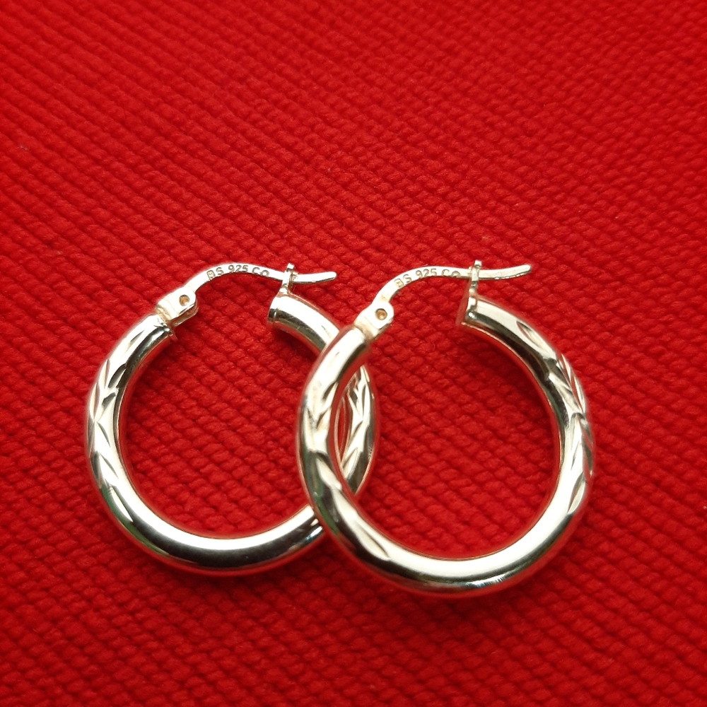925 Sterling Silver Hoop Earrings